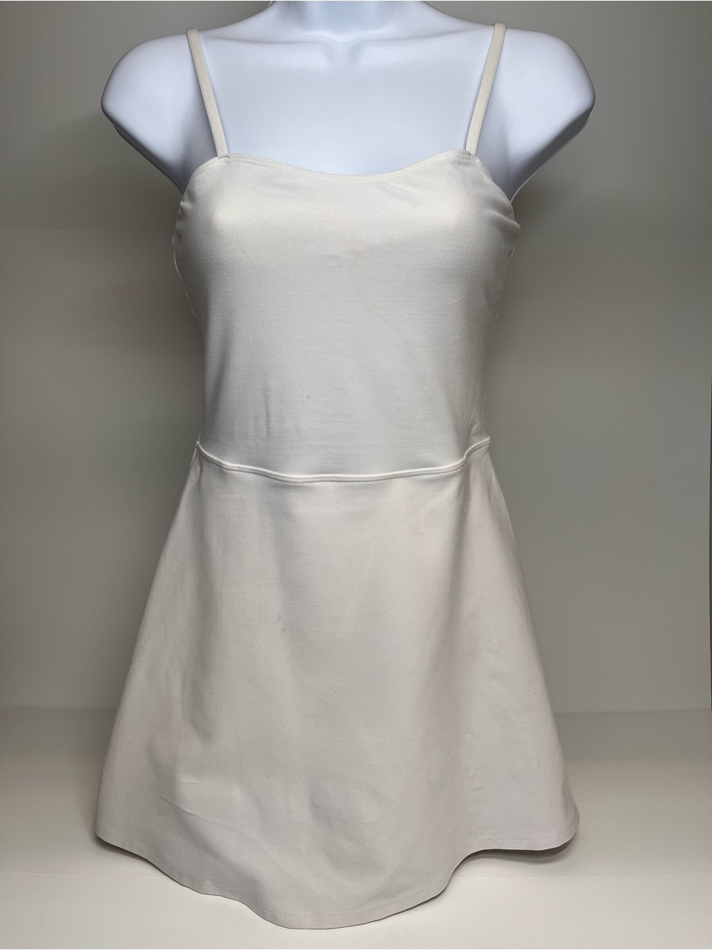 ALO Yoga Cream Spaghetti-Strap Slip